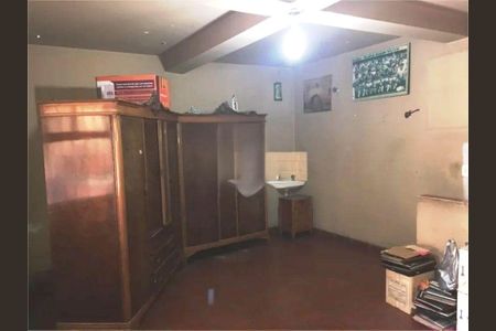 Casa à venda com 200m², 2 quartos e 2 vagas