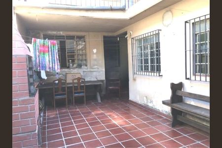 Casa à venda com 200m², 2 quartos e 2 vagas