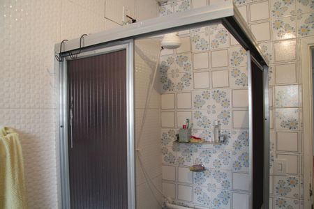 Casa à venda com 492m², 2 quartos e 5 vagasBanheiro Social