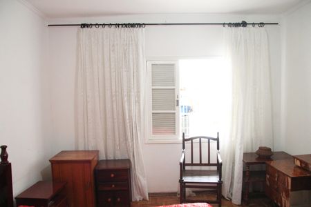 Casa à venda com 492m², 2 quartos e 5 vagasQuarto 2