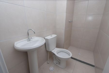 Apartamento para alugar com 38m², 2 quartos e sem vagaBanheiro
