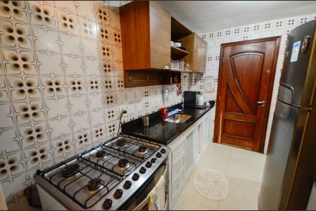 Apartamento à venda com 77m², 3 quartos e 1 vaga Apartamento à venda com 77m², 3 quartos e 1 vagaCozinha