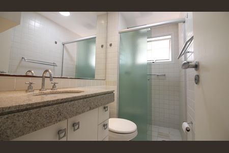 Apartamento à venda com 45m², 1 quarto e 1 vagaBanheiro da Suíte