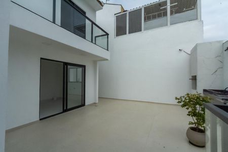 Casa à venda com 148m², 3 quartos e 2 vagasQuintal e Churrasqueira