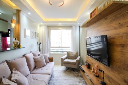 Apartamento à venda com 43m², 2 quartos e 1 vaga Apartamento à venda com 43m², 2 quartos e 1 vagaSala