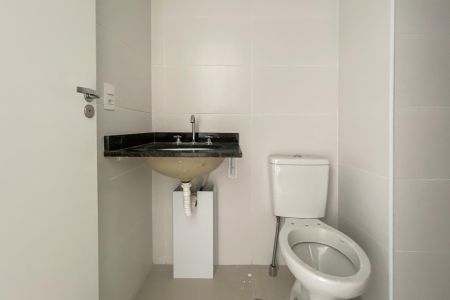 Apartamento à venda com 146m², 3 quartos e 4 vagas Apartamento à venda com 146m², 3 quartos e 4 vagasBanheiro Suíte 03