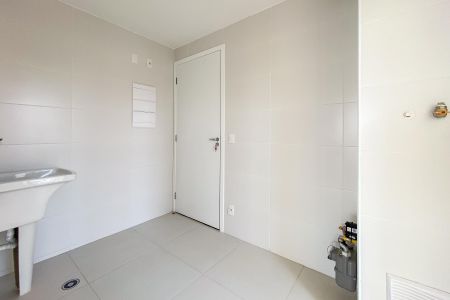Apartamento à venda com 146m², 3 quartos e 4 vagas Apartamento à venda com 146m², 3 quartos e 4 vagasÁrea de Serviço