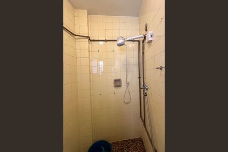 Apartamento para alugar com 237m², 3 quartos e sem vaga Apartamento para alugar com 237m², 3 quartos e sem vagaBanheiro de serviço