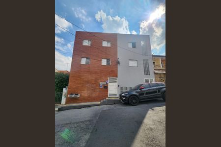 Apartamento à venda com 33m², 1 quarto e sem vaga Apartamento à venda com 33m², 1 quarto e sem vagaFachada +  Placa