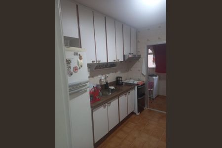 Apartamento à venda com 64m², 2 quartos e 1 vagaFoto 04
