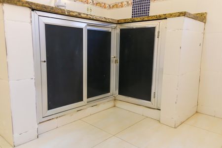 Casa de condomínio à venda com 54m², 2 quartos e 1 vaga Casa de condomínio à venda com 54m², 2 quartos e 1 vagaCozinha