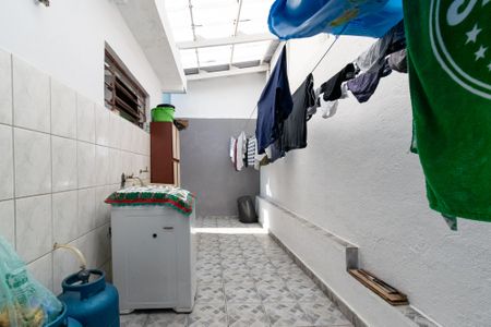 Casa à venda com 300m², 3 quartos e 3 vagas Casa à venda com 300m², 3 quartos e 3 vagasÁrea de Serviço