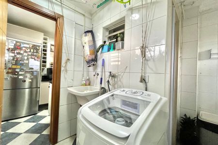 Apartamento à venda com 67m², 3 quartos e 1 vaga Apartamento à venda com 67m², 3 quartos e 1 vagaÁrea de Serviço