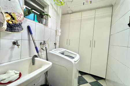 Apartamento à venda com 67m², 3 quartos e 1 vaga Apartamento à venda com 67m², 3 quartos e 1 vagaÁrea de Serviço