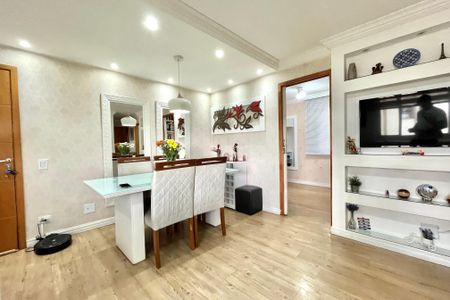 Apartamento à venda com 67m², 3 quartos e 1 vaga Apartamento à venda com 67m², 3 quartos e 1 vagaSala