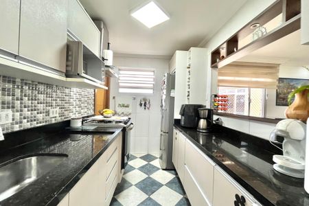 Apartamento à venda com 67m², 3 quartos e 1 vaga Apartamento à venda com 67m², 3 quartos e 1 vagaCozinha