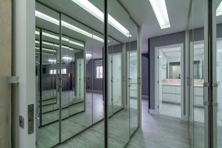 Apartamento à venda com 155m², 3 quartos e 3 vagasCloset da Suíte 3