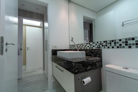 Apartamento à venda com 155m², 3 quartos e 3 vagasBanheiro da Suíte 1