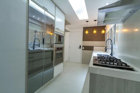 Apartamento à venda com 155m², 3 quartos e 3 vagasCozinha
