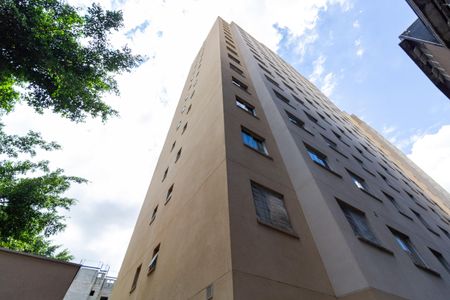 Apartamento à venda com 27m², 1 quarto e sem vaga Apartamento à venda com 27m², 1 quarto e sem vagaFachada