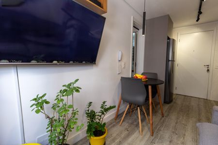 Apartamento à venda com 27m², 1 quarto e sem vaga Apartamento à venda com 27m², 1 quarto e sem vagaSala