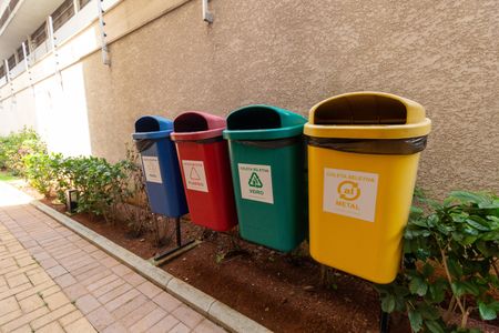 Apartamento à venda com 27m², 1 quarto e sem vaga Apartamento à venda com 27m², 1 quarto e sem vagaColeta Seletiva