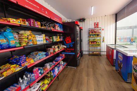 Apartamento à venda com 27m², 1 quarto e sem vaga Apartamento à venda com 27m², 1 quarto e sem vagaMini Mercado