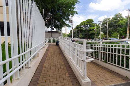 Apartamento à venda com 27m², 1 quarto e sem vaga Apartamento à venda com 27m², 1 quarto e sem vagaRampa de Acesso