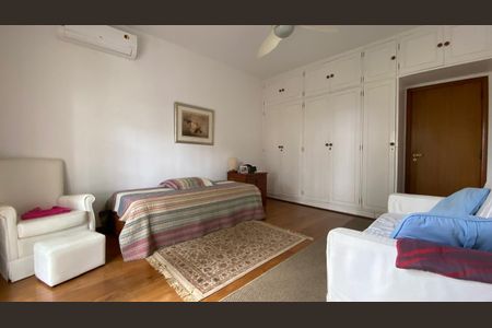 Casa à venda com 380m², 3 quartos e 4 vagasFoto 23