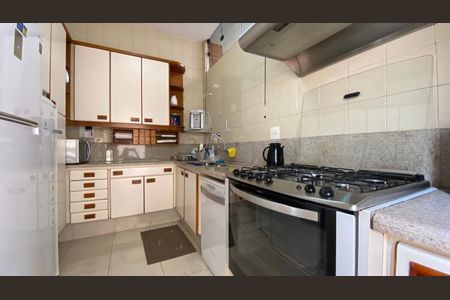 Casa à venda com 380m², 3 quartos e 4 vagasFoto 35