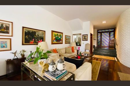 Casa à venda com 380m², 3 quartos e 4 vagasFoto 07