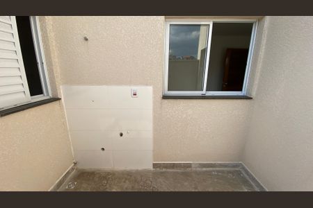 Apartamento à venda com 67m², 2 quartos e 1 vaga Apartamento à venda com 67m², 2 quartos e 1 vagaÁrea de Serviço