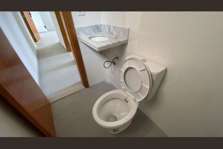 Apartamento à venda com 102m², 2 quartos e 1 vaga Apartamento à venda com 102m², 2 quartos e 1 vagaBanheiro