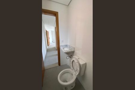 Apartamento à venda com 102m², 2 quartos e 1 vaga Apartamento à venda com 102m², 2 quartos e 1 vagaBanheiro