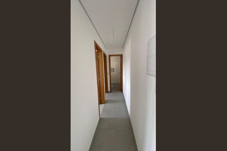 Apartamento à venda com 102m², 2 quartos e 1 vaga Apartamento à venda com 102m², 2 quartos e 1 vagaCorredor