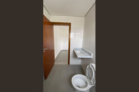 Apartamento à venda com 102m², 2 quartos e 1 vaga Apartamento à venda com 102m², 2 quartos e 1 vagaBanheiro da Suíte