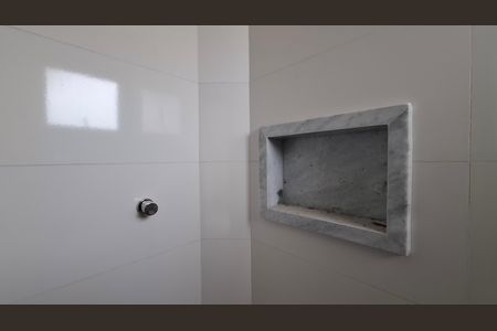 Apartamento à venda com 100m², 2 quartos e 1 vaga Apartamento à venda com 100m², 2 quartos e 1 vagaBanheiro Quarto 1 suíte