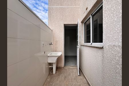 Apartamento à venda com 63m², 2 quartos e 1 vagaÁrea de Serviço