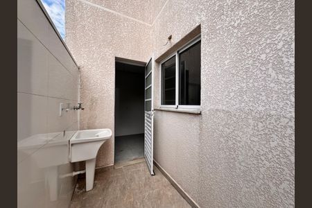 Apartamento à venda com 63m², 2 quartos e 1 vagaÁrea de Serviço