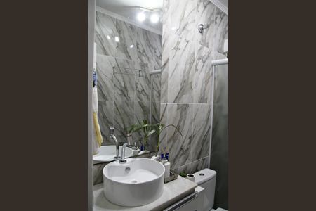 Casa à venda com 250m², 3 quartos e 3 vagasBanheiro Social