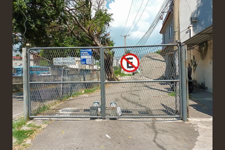 Casa de condomínio para alugar com 50m², 1 quarto e sem vaga Casa de condomínio para alugar com 50m², 1 quarto e sem vagaFachada - placa