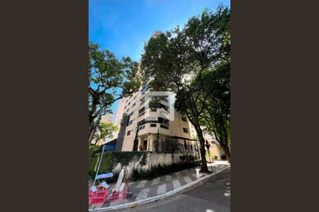 Apartamento à venda com 240m², 3 quartos e 4 vagas Apartamento à venda com 240m², 3 quartos e 4 vagasFachada