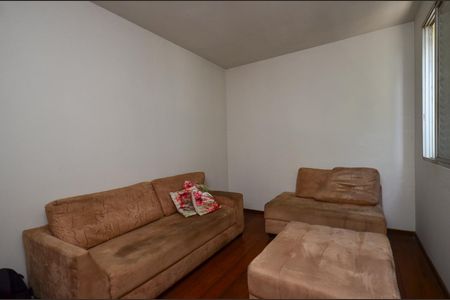 Apartamento à venda com 120m², 4 quartos e 2 vagas Apartamento à venda com 120m², 4 quartos e 2 vagasSala de Tv