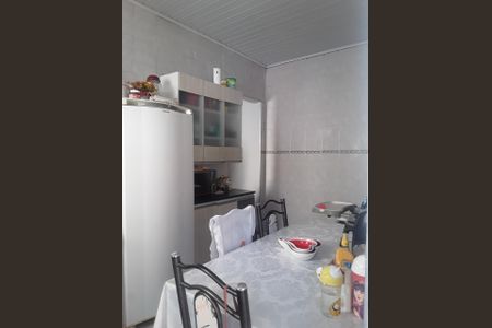 Casa à venda com 203m², 3 quartos e 3 vagas Casa à venda com 203m², 3 quartos e 3 vagasFoto 05