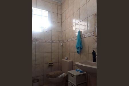 Casa à venda com 203m², 3 quartos e 3 vagas Casa à venda com 203m², 3 quartos e 3 vagasFoto 13