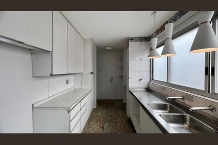 Apartamento à venda com 122m², 3 quartos e 2 vagas Apartamento à venda com 122m², 3 quartos e 2 vagasCozinha