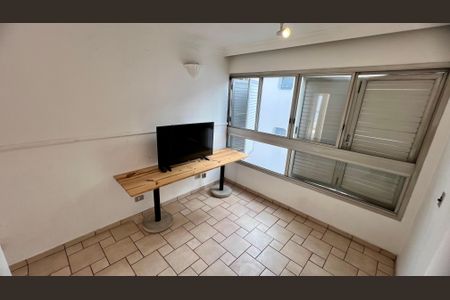 Apartamento à venda com 122m², 3 quartos e 2 vagas Apartamento à venda com 122m², 3 quartos e 2 vagasSuite