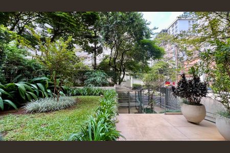 Apartamento à venda com 122m², 3 quartos e 2 vagas Apartamento à venda com 122m², 3 quartos e 2 vagasEntrada
