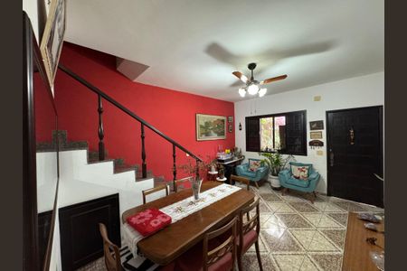 Casa de condomínio para alugar com 300m², 4 quartos e 3 vagas Casa de condomínio para alugar com 300m², 4 quartos e 3 vagasSala