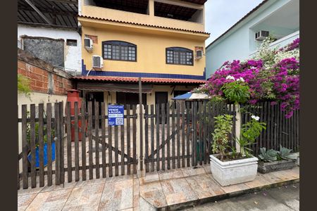 Casa de condomínio para alugar com 300m², 4 quartos e 3 vagas Casa de condomínio para alugar com 300m², 4 quartos e 3 vagasPlaquinha Quinto Andar